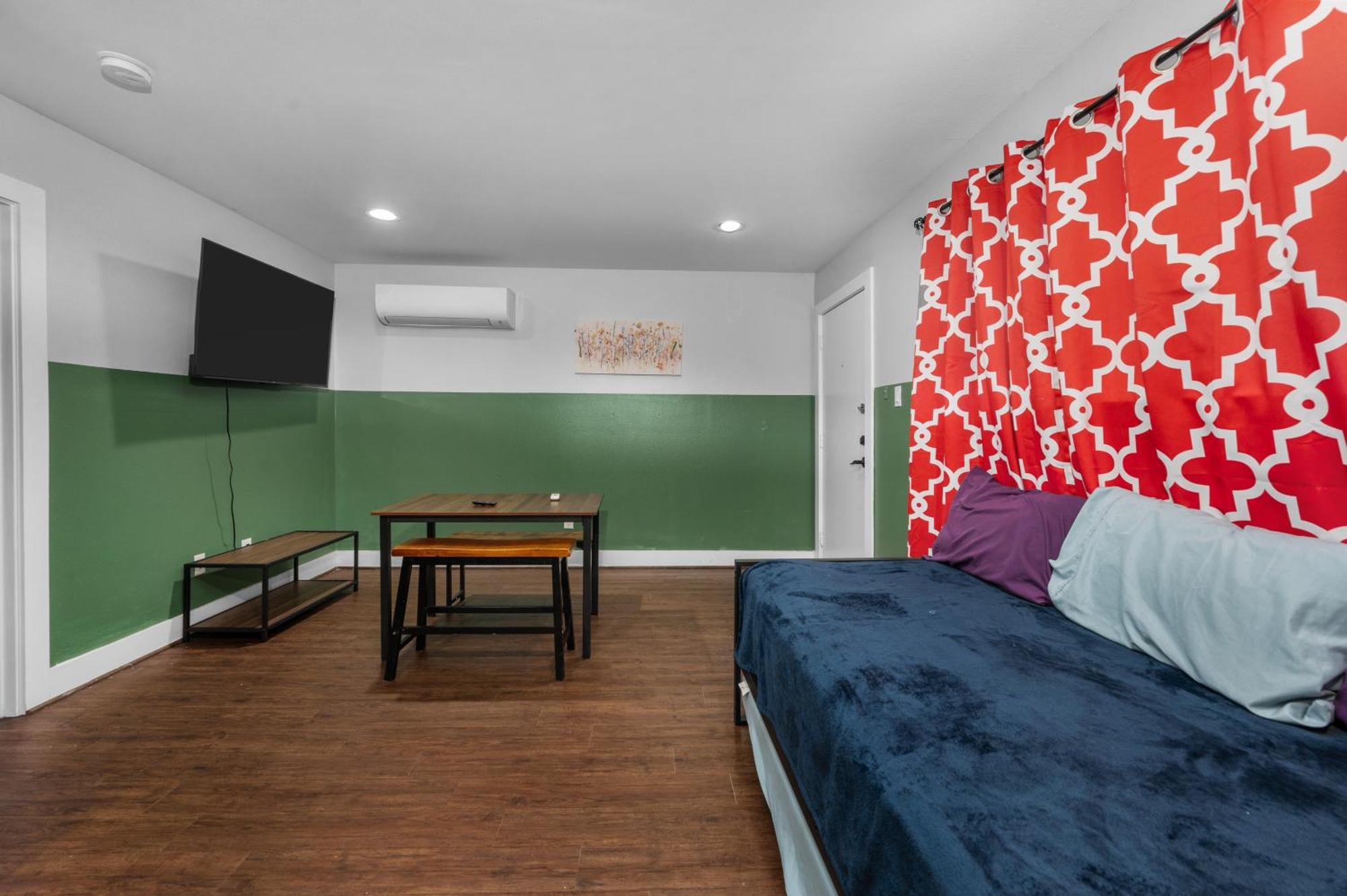 Rustic 1Br Apartment Near Medcenter-Uh-Nrg ฮูสตัน ภายนอก รูปภาพ